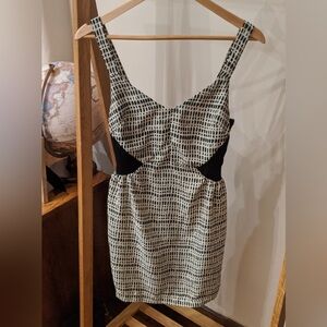 bar III Cream, Black & Orange Mini Dress (Medium)